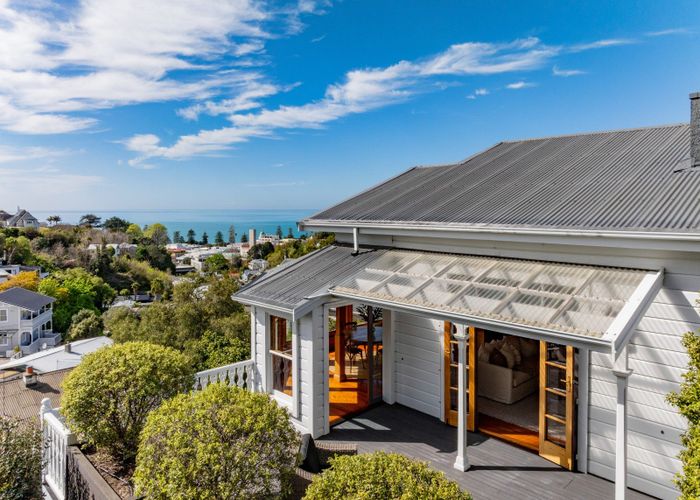  at 18 Sealy Road, Bluff Hill, Napier, Hawke's Bay