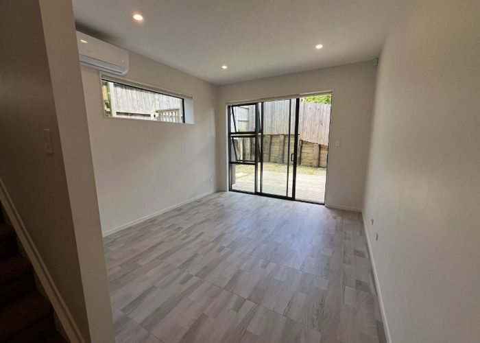  at 4/22 Fitzgerald Road, Mount Wellington, Auckland City, Auckland