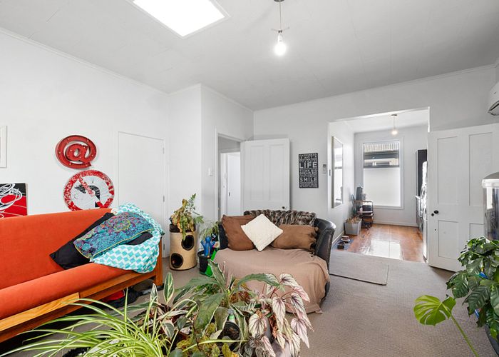  at 92 Young Street, New Plymouth, New Plymouth, Taranaki