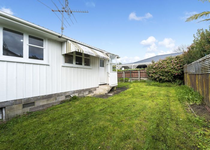  at 3/34 Miro Street, New Lynn, Waitakere City, Auckland