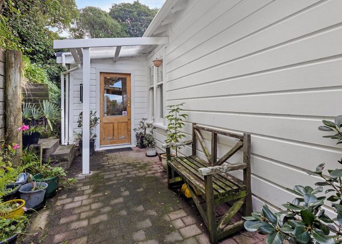  at 63 Sar Street, Wadestown, Wellington, Wellington