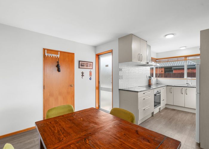  at 1/18 Burdale Street, Riccarton, Christchurch City, Canterbury