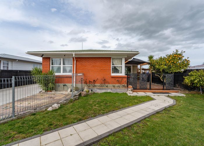  at 4 Bremridge Place, Melville, Hamilton, Waikato