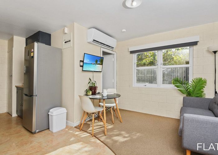  at 1 Whyte Street, Hamilton East, Hamilton