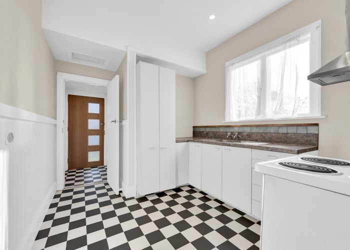  at 573A Ferry Road, Woolston, Christchurch City, Canterbury