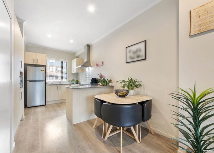  at 27 Kerewhenua Crescent, Hobsonville, Waitakere City, Auckland