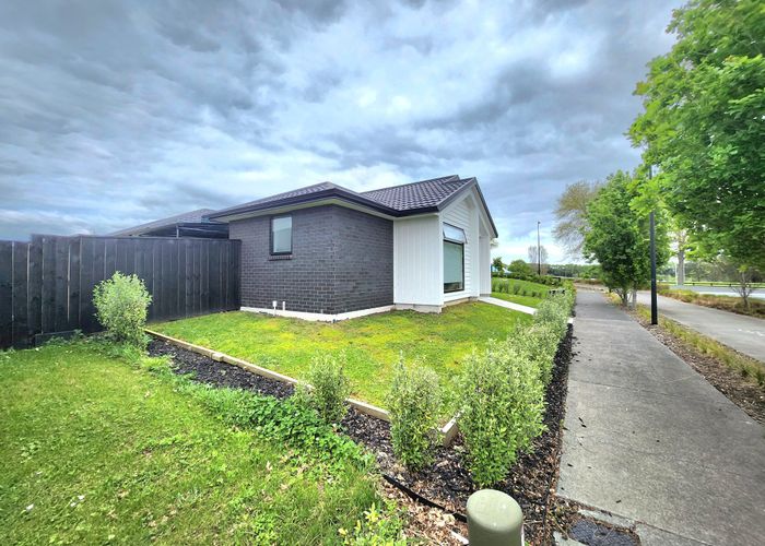 For rent 4 Jonah Lomu Drive, Karaka, Franklin, Auckland homes.co.nz