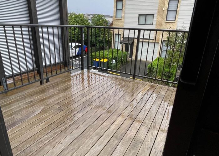  at 186/172 Mcleod Road, Te Atatu South, Waitakere City, Auckland