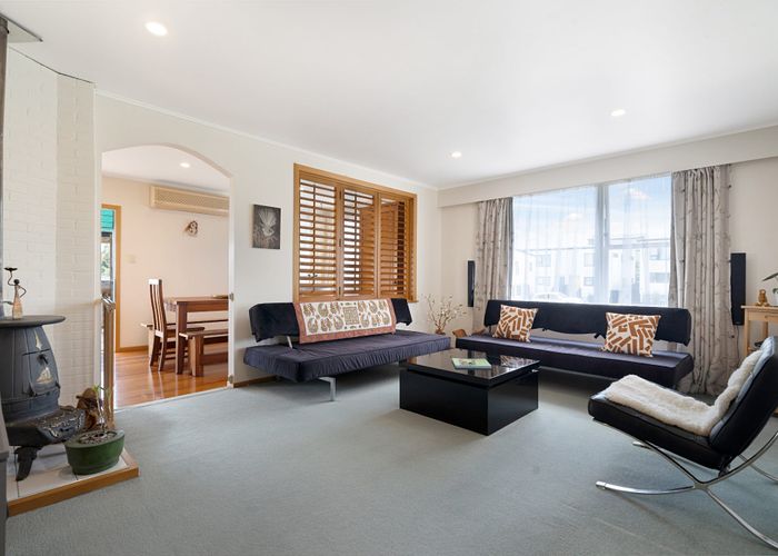  at 18 Lavelle Road, Henderson, Waitakere City, Auckland