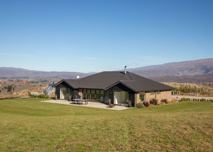  at 4 Skeena Way, Waikerikeri, Alexandra