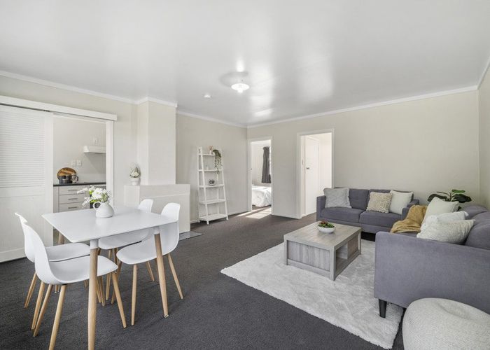  at 9A Bellvue Road, Kawaha Point, Rotorua, Bay Of Plenty