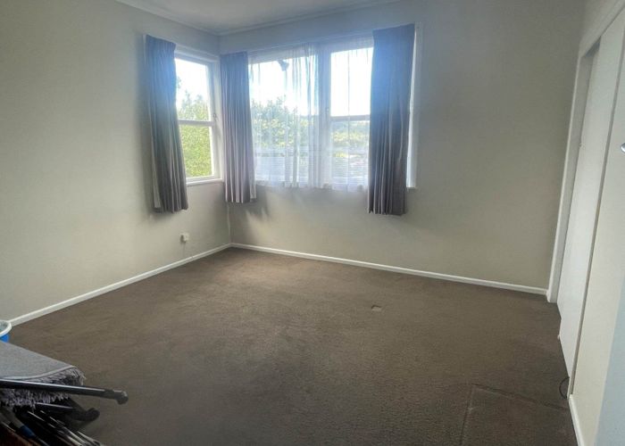  at 8A Tagor Street, Glen Eden, Waitakere City, Auckland