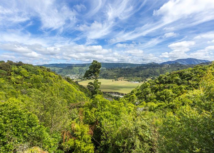  at 83 Mount Marua Way, Mount Marua, Upper Hutt, Wellington