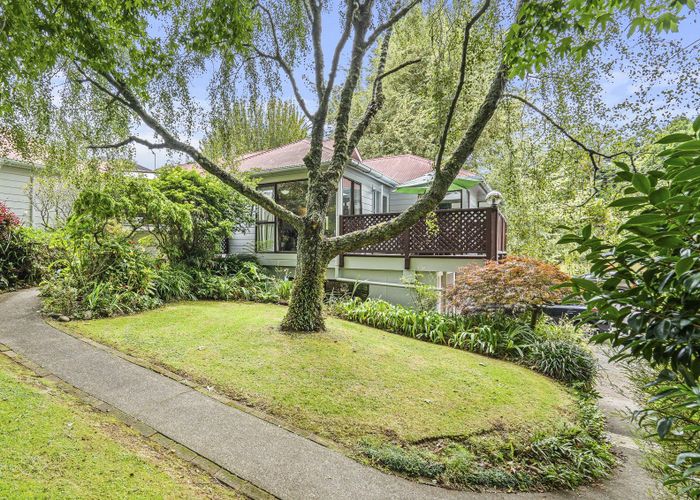  at 6A Spencer Place, Merrilands, New Plymouth, Taranaki