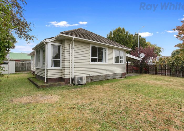  at 1/44 Hillary Crescent, Upper Riccarton, Christchurch