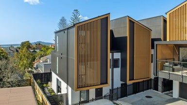  at 7/246 Kepa Road, Mission Bay, Auckland
