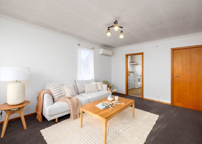  at 4/74 St James Avenue, Papanui, Christchurch