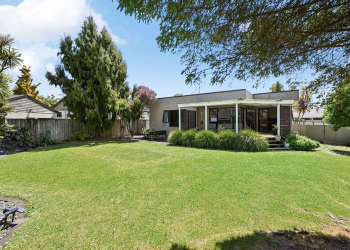  at 93 Endeavour Avenue, Flagstaff, Hamilton