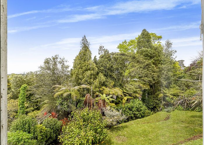  at 194 Dinsdale Road, Dinsdale, Hamilton, Waikato