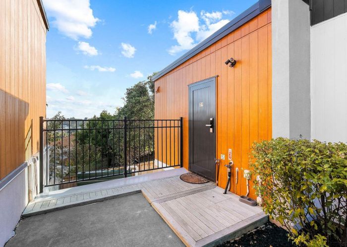  at 29/18 Hewlett Road, Massey, Waitakere City, Auckland