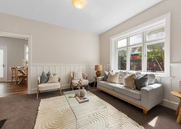  at 1/166 Main Road, Redcliffs, Christchurch City, Canterbury