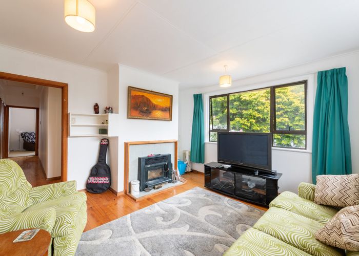 at 61 Rangituhi Crescent, Takapuwahia, Porirua