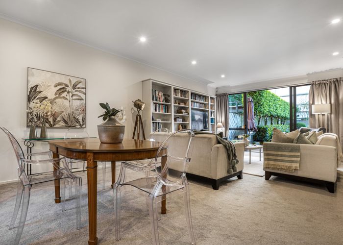  at 6 Riccarton Way, Ellerslie, Auckland