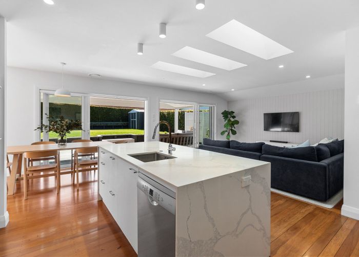  at 3 Konini Road, Greenlane, Auckland