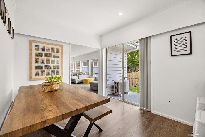  at 53 Cyclarama Crescent, Massey, Waitakere City, Auckland