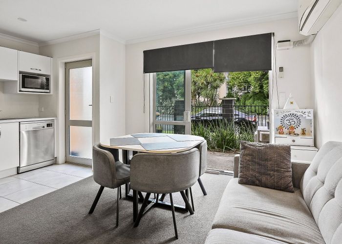  at 10/113 Knighton Road, Hillcrest, Hamilton, Waikato