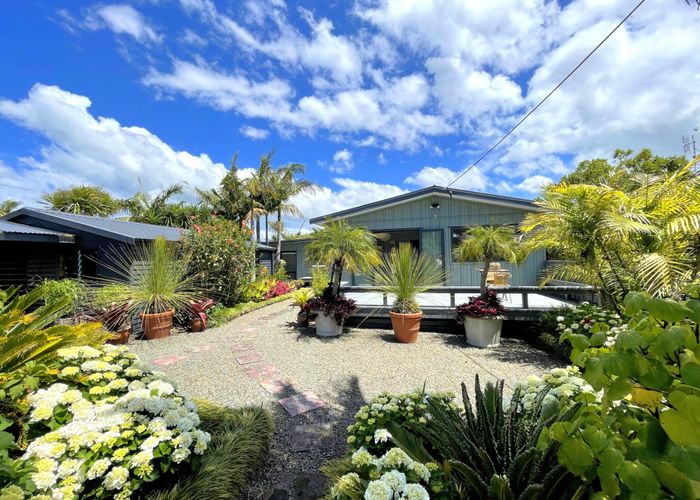  at Point Wells, Rodney, Auckland