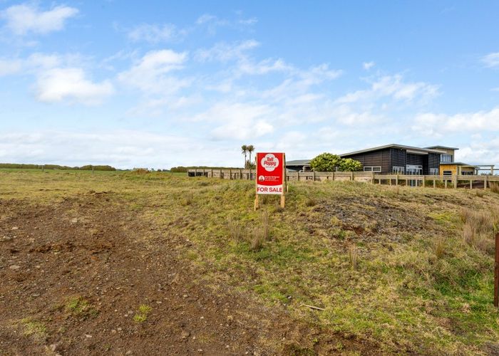  at 295 Tai Road, Ōpunake