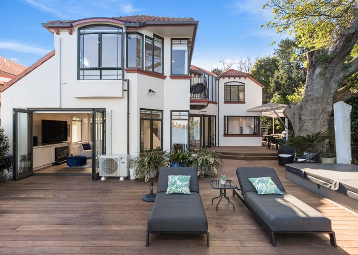  at 3/76 Shakespeare Road, Milford, North Shore City, Auckland