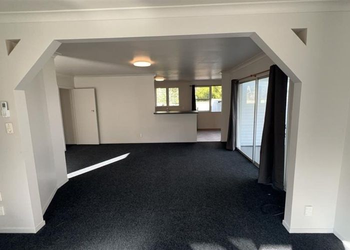  at 32 Aurea Avenue, Pakuranga, Manukau City, Auckland