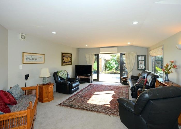  at 5 Arundel Gate, Avonhead, Christchurch City, Canterbury