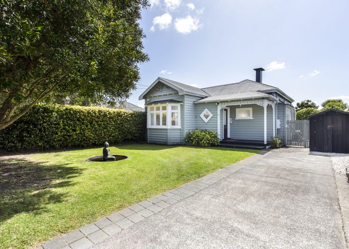  at 9 Victor Street, Avondale, Auckland City, Auckland
