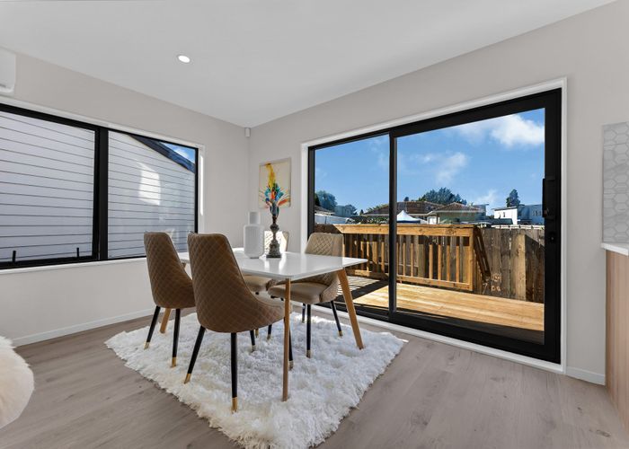  at 3 Convair Crescent, Mangere, Auckland