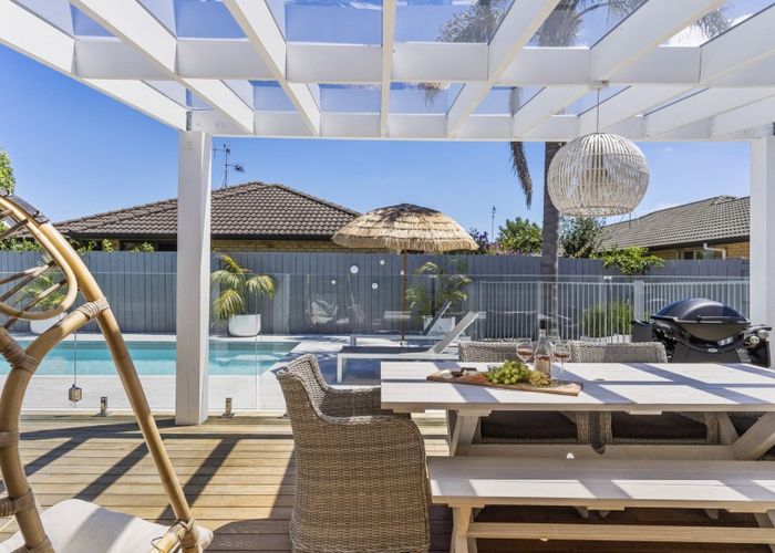  at 726 Gloucester Road, Papamoa Beach, Papamoa