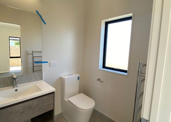  at 2/56 Maggie Place, Chartwell, Hamilton, Waikato