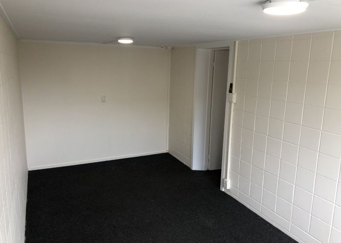  at 2/35 Trentham Road, Papakura, Auckland
