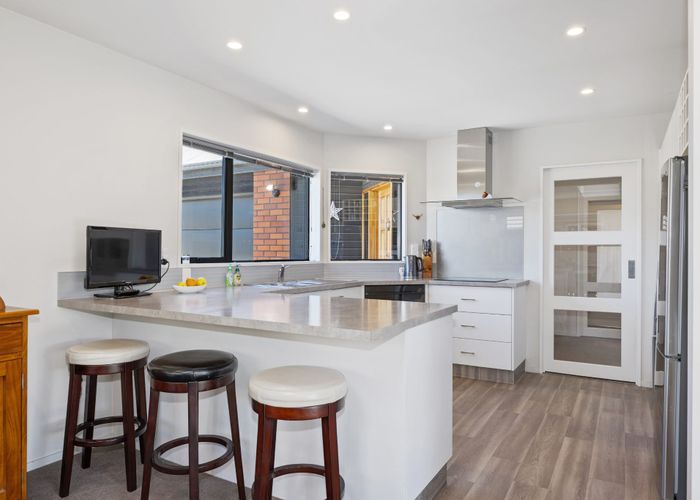  at 6 Astor Place, Halswell, Christchurch City, Canterbury