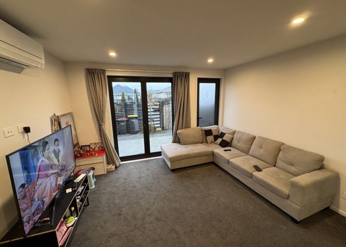  at 2/44 Antigua Street, Addington, Christchurch City, Canterbury