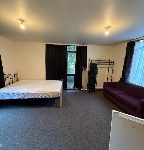  at Room 5/63A Queen Street, North Dunedin, Dunedin, Otago