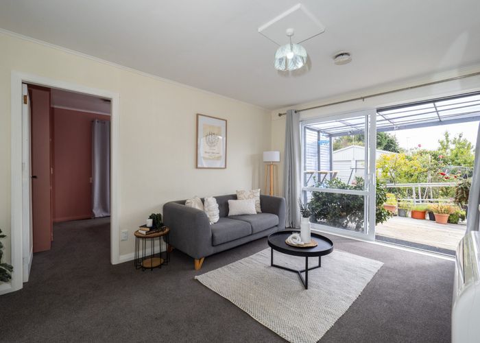  at 25 Willow Street, Hampstead, Ashburton