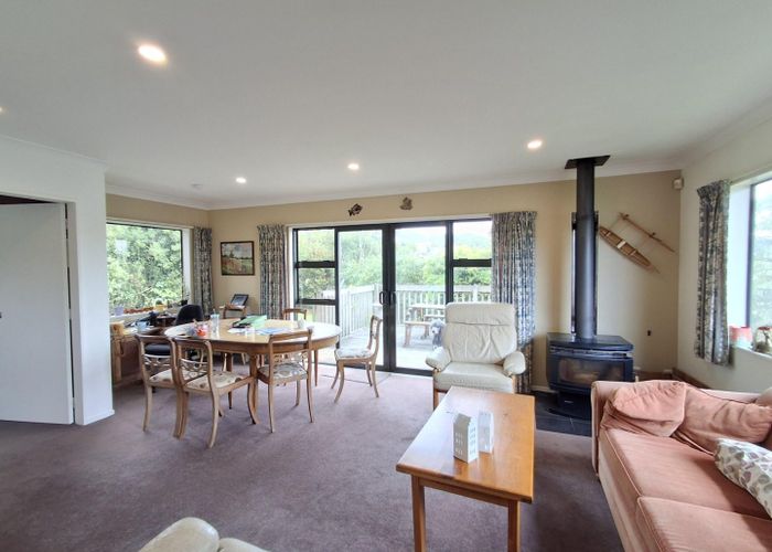  at 7 Ridley Green, Churton Park, Wellington