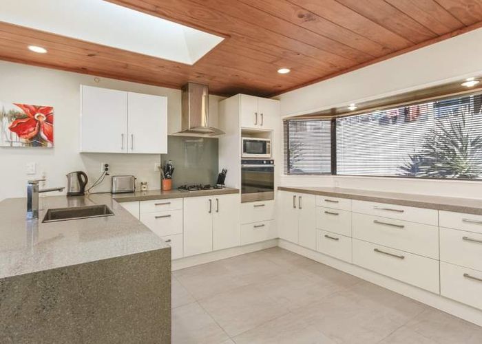  at 94 Luckens Road, West Harbour, Auckland