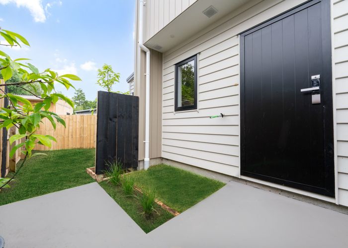  at 2/26 Alamein Road, Panmure, Auckland City, Auckland