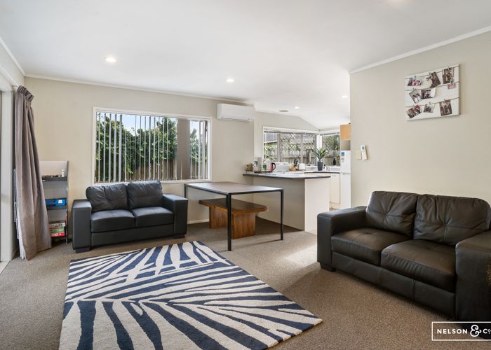  at 25A Sikkim Crescent, Clover Park, Auckland