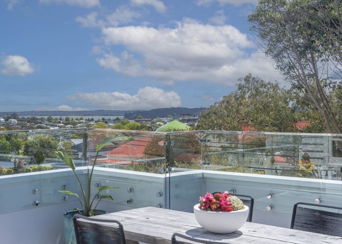  at 2/4 Vermont Street, Ponsonby, Auckland