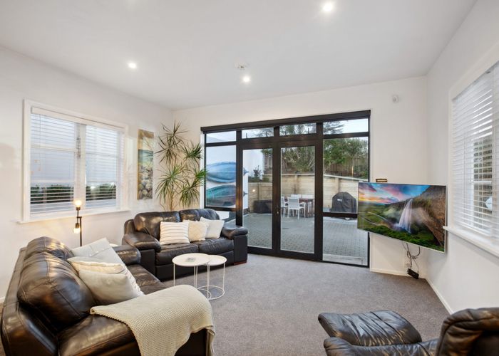  at 11/231 Marine Parade, Seatoun, Wellington